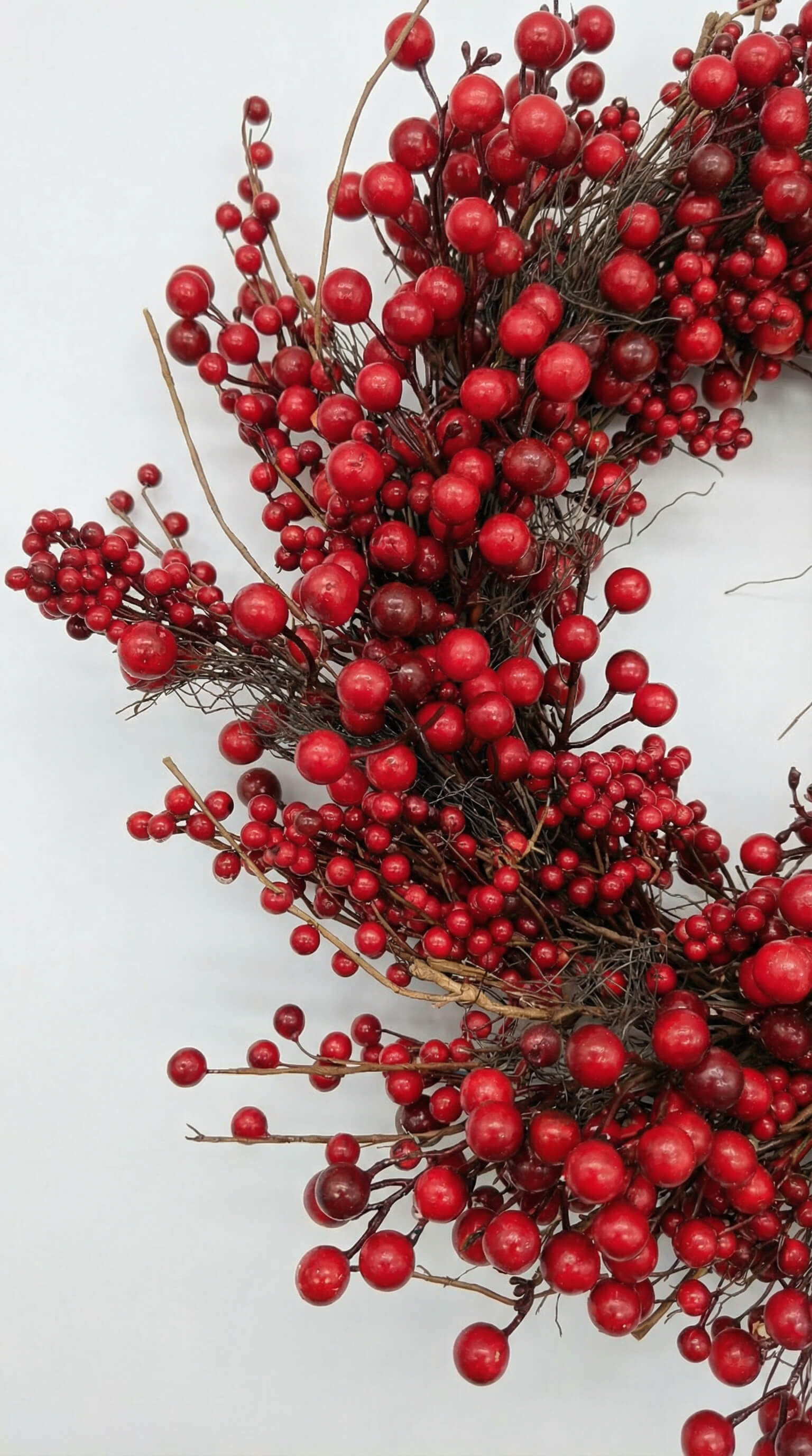 Red Berry Wreath 24"